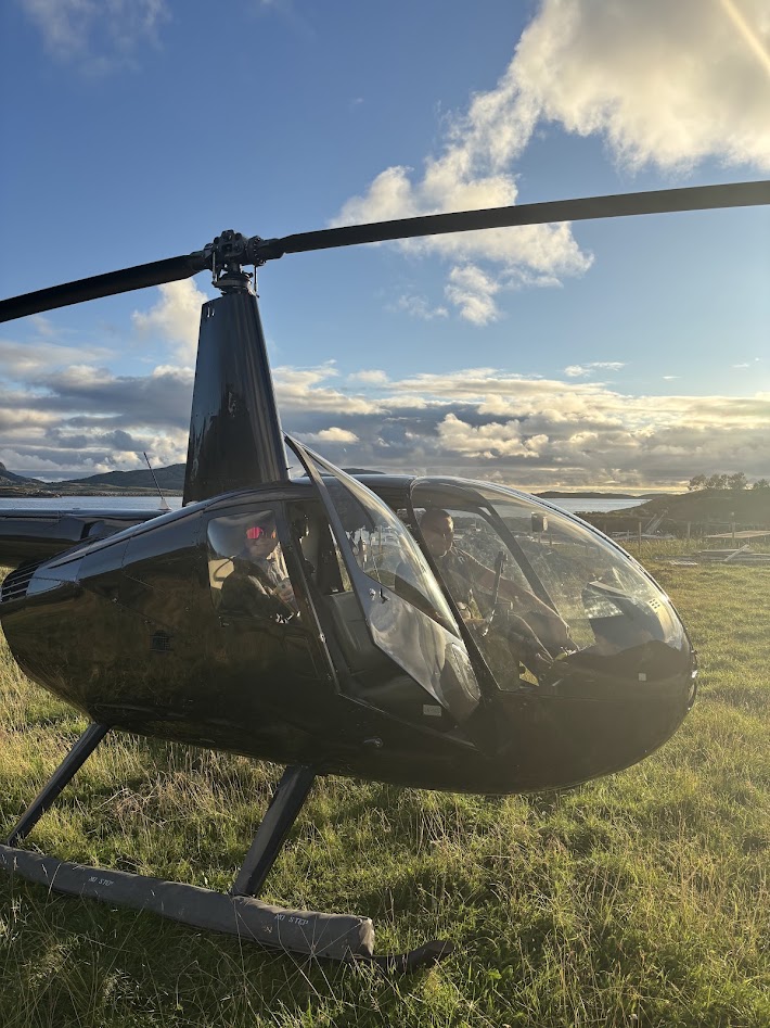 Robinson R44 OE-XIK at Kjeller